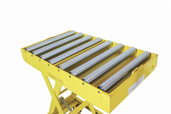 PC350DER | Piattaforma Carrellata con Rulliera -Portata 300 Kg - Sollevamento elettrico
